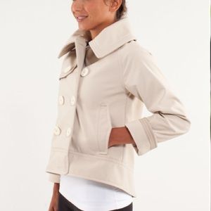 EUC Lululemon Coco Soft Shell Cream Coat Size 4